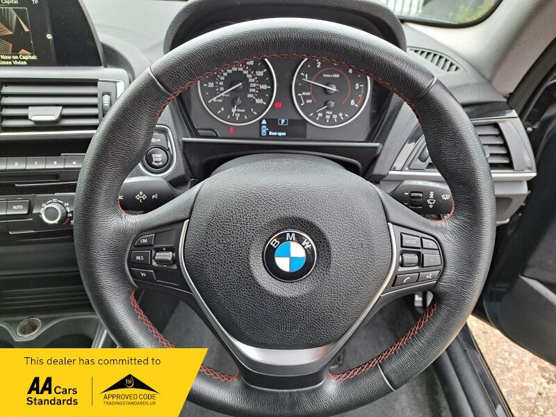 BMW 1 SERIES