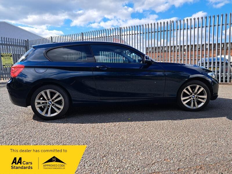 BMW 1 SERIES