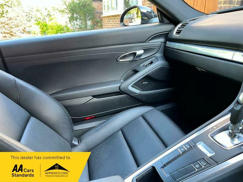PORSCHE CAYMAN