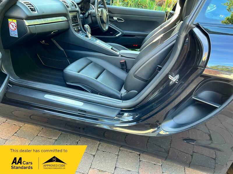 PORSCHE CAYMAN