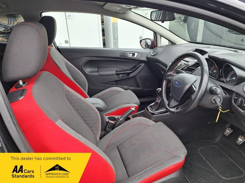 FORD FIESTA