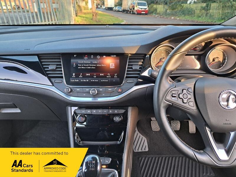 VAUXHALL ASTRA