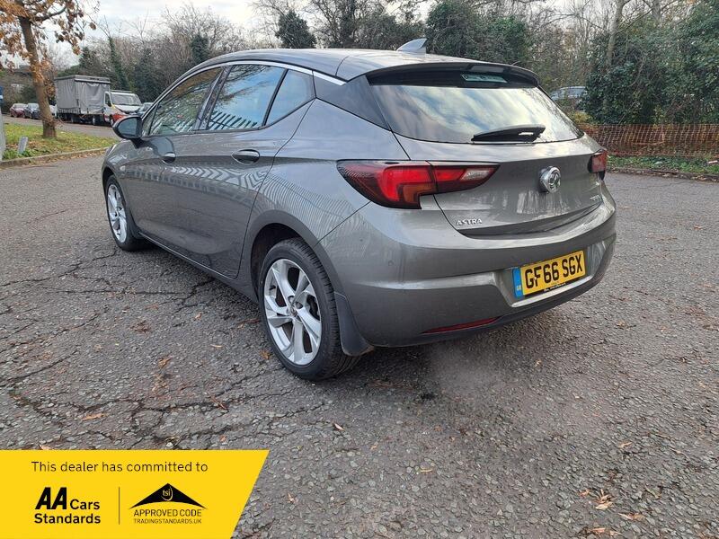 VAUXHALL ASTRA