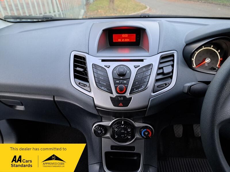 FORD FIESTA